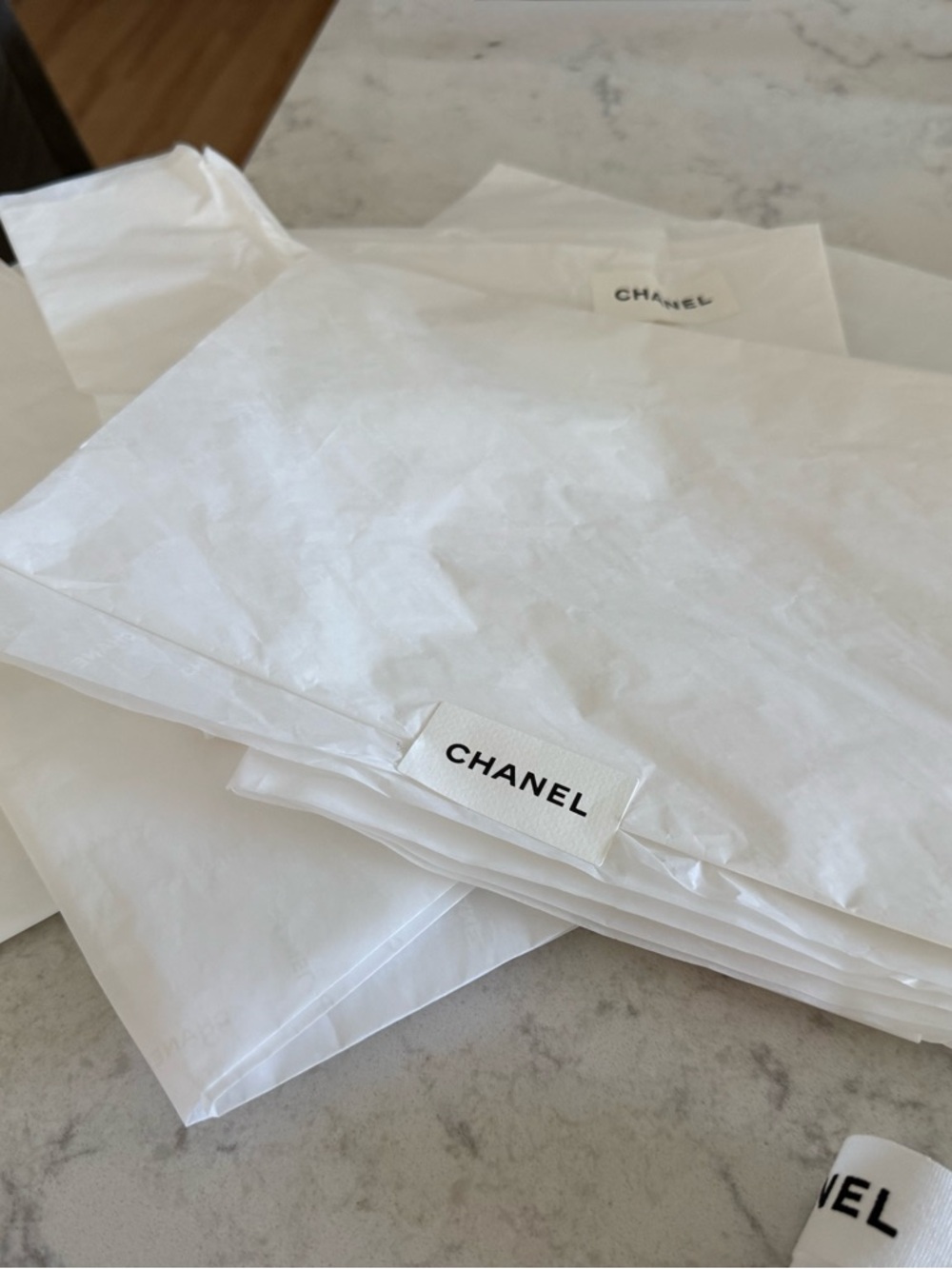 Chanel Ribbon & Packaging Set in White & Black - Picture 16 of 16
